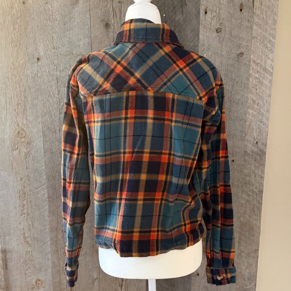 Beach Lunch Lounge Flannel Shirt - Picture 3 of 6